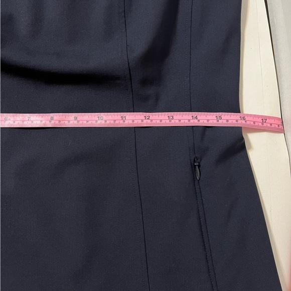 Theory Helaina Sleeveless Shift Dress in Stretch Italian Summer Wool NAVY BLUE - Picture 10 of 13